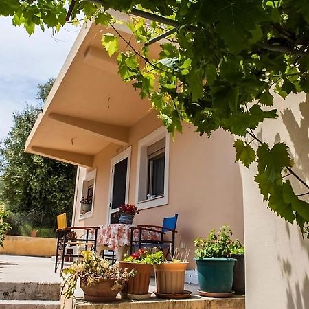 Flamiatos Garden Cottages Poulata Экстерьер фото