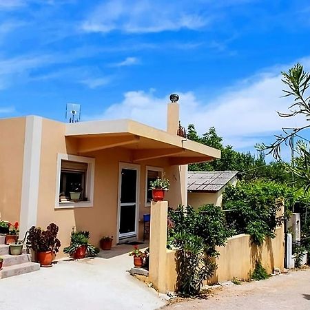 Flamiatos Garden Cottages Poulata Экстерьер фото